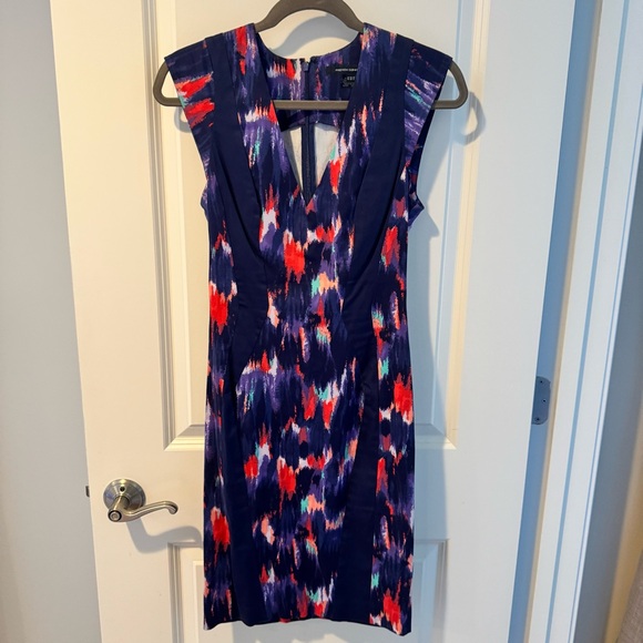 French Connection Multicolor Purple Pencil Dress | Size 6 - Picture 2 of 7